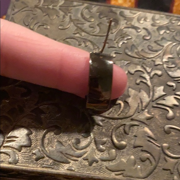 Earrings - Picture 4 of 5